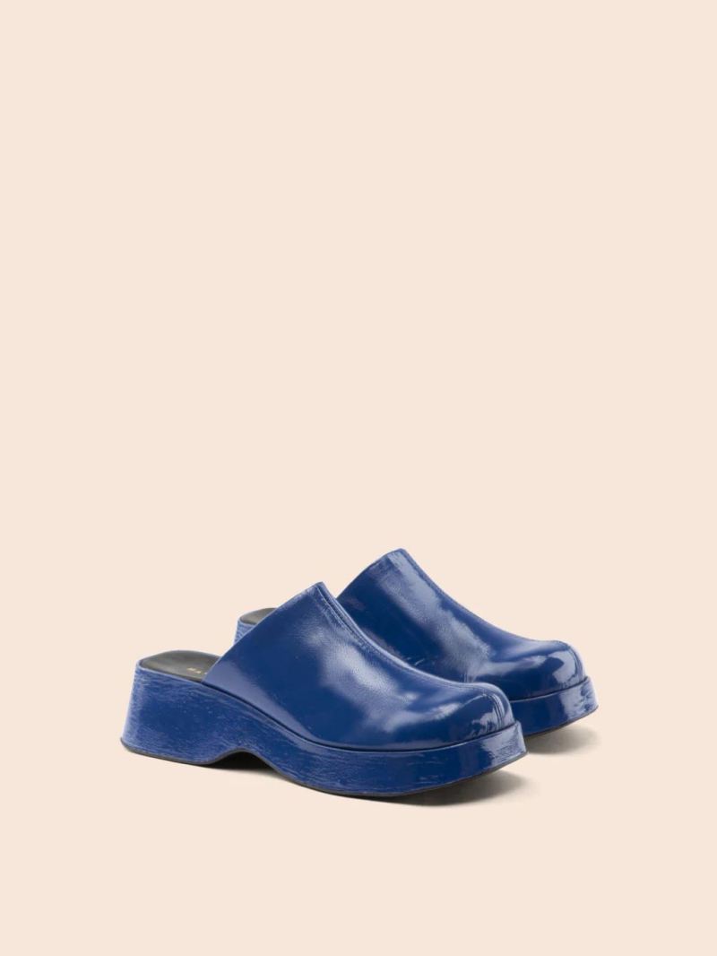 Maguire | Women's Vera Klein Clog Platform Mule