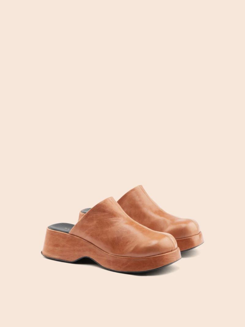 Maguire | Women's Vera Caramel Clog Platform Mule